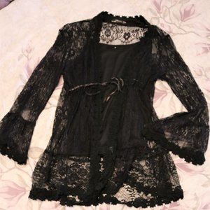 NWOT Bell Sleeved Black Lace Blouse with Cami